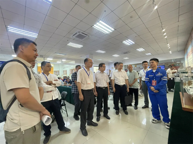 2025年梧州市企業(yè)班組長技能競賽暨職工技術(shù)創(chuàng)新成果交流活動側(cè)記