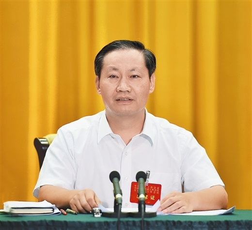 2015年彭清華主持廣西黨委常委會講話